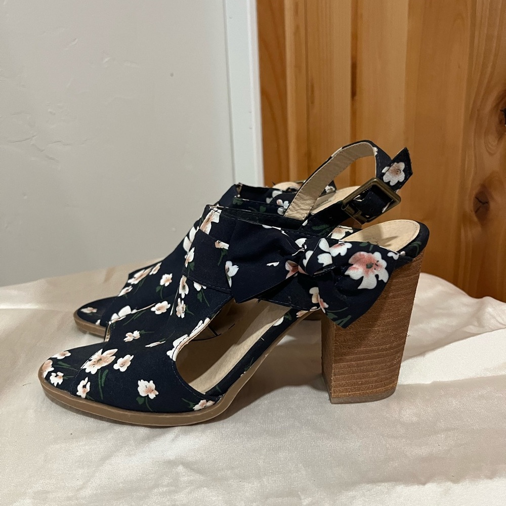 Peep Toe Heel